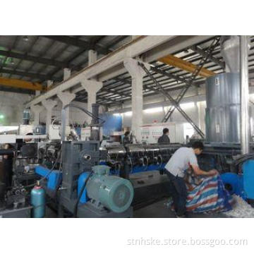 Single screw Crushed pp film granulator , plastic film gran